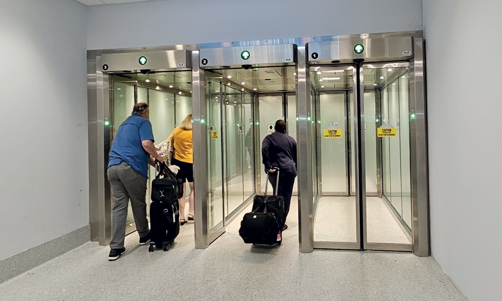SEGURIDAD EN AEROPUERTOS